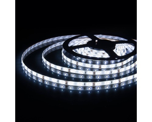 Светодиодная влагозащищенная лента Elektrostandard 4,8W/m 60LED/m 2835SMD холодный белый 5M a040996